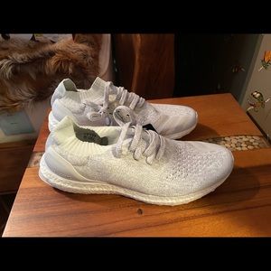 Adidas ultra boost uncaged white / grey pattern 10 brand nwt + box